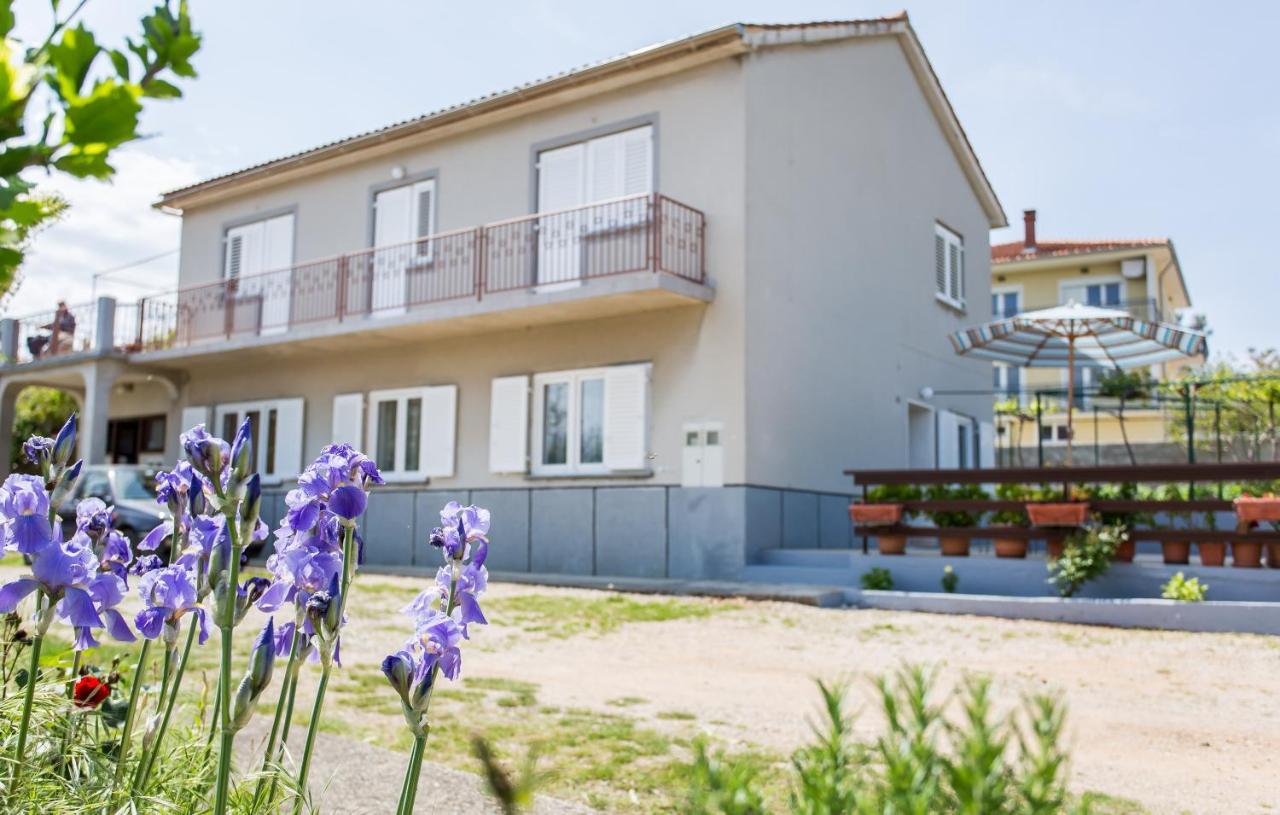 Appartment Rezika Šilo Εξωτερικό φωτογραφία